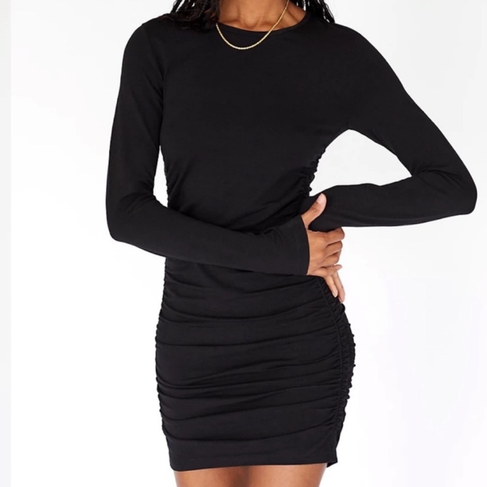 Aritzia Tna Chill Long sleeve Black Malibu Ruched Mini Dress size Medium